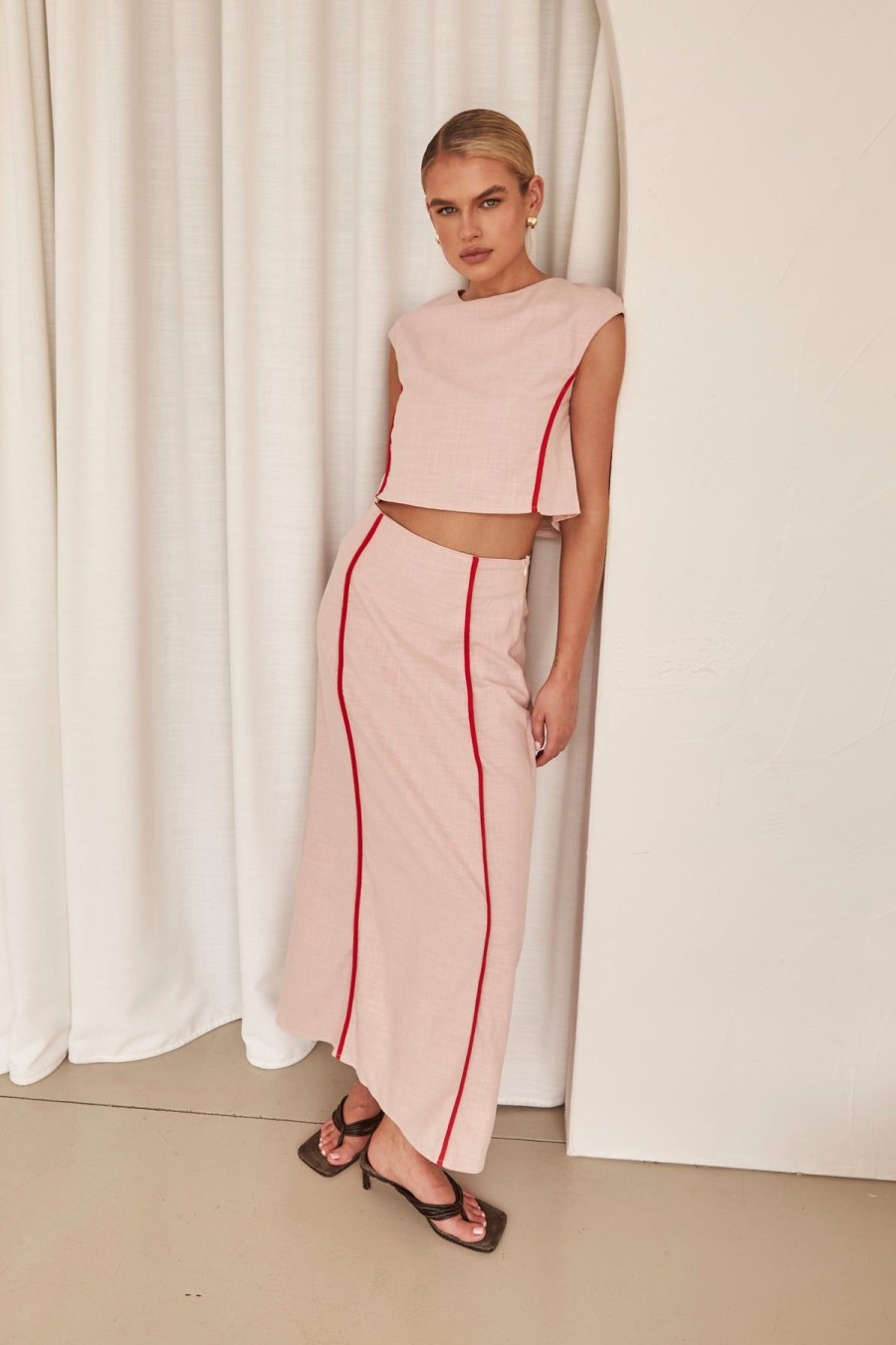 Clothing Runway Scout | Odie Top (Pink)