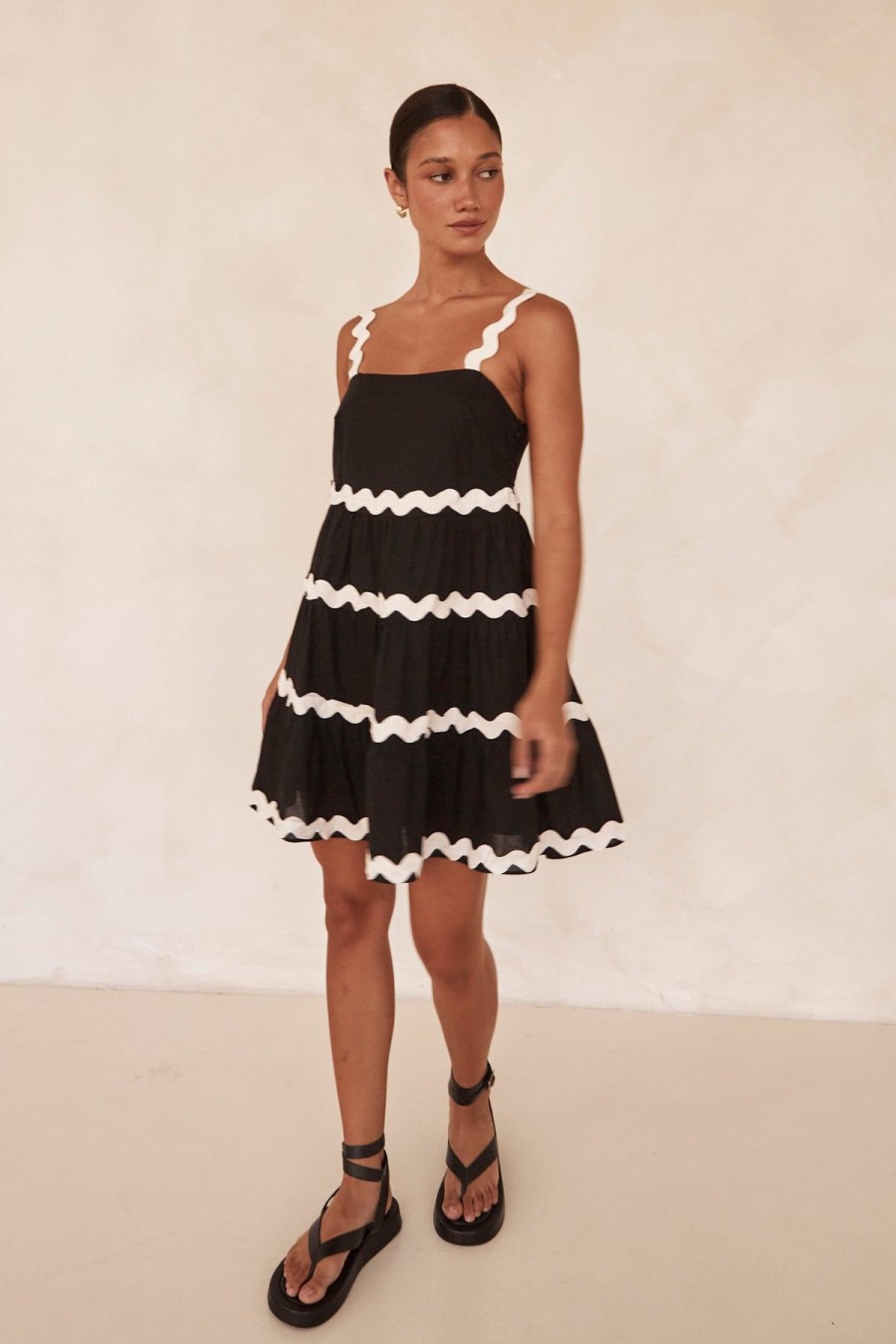 Dresses Runway Scout | Reya Mini Dress (Black)