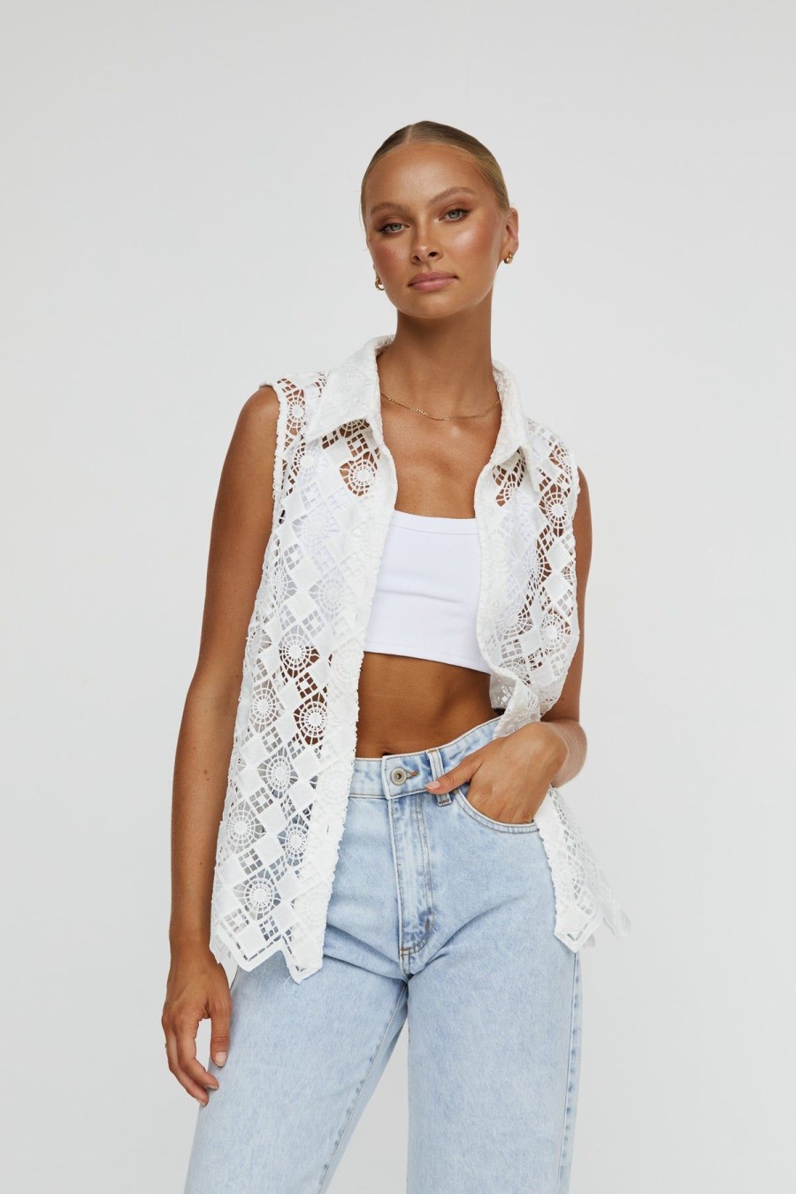 Clothing Runway Scout | Ivanna Top (White)