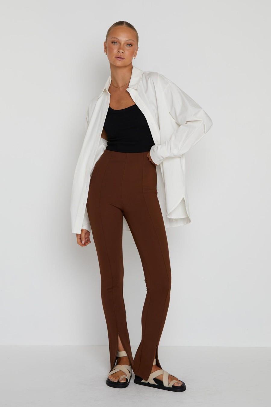 Clothing Runway Scout | Henley Pant (Chocolate)