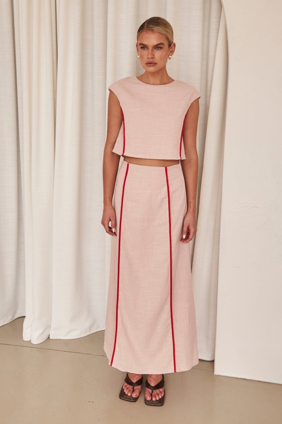 Clothing Runway Scout | Odie Maxi Skirt (Pink)